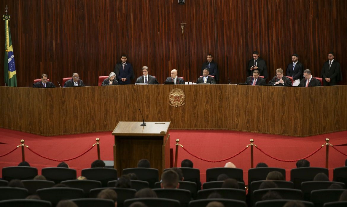 TSE JULGAMENTO BOLSONARO REUNIÃO EMBAIXADORES.